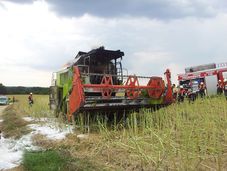 Mähdrescherbrand am 24.07.2014